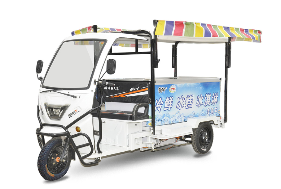 Refrigerated truck