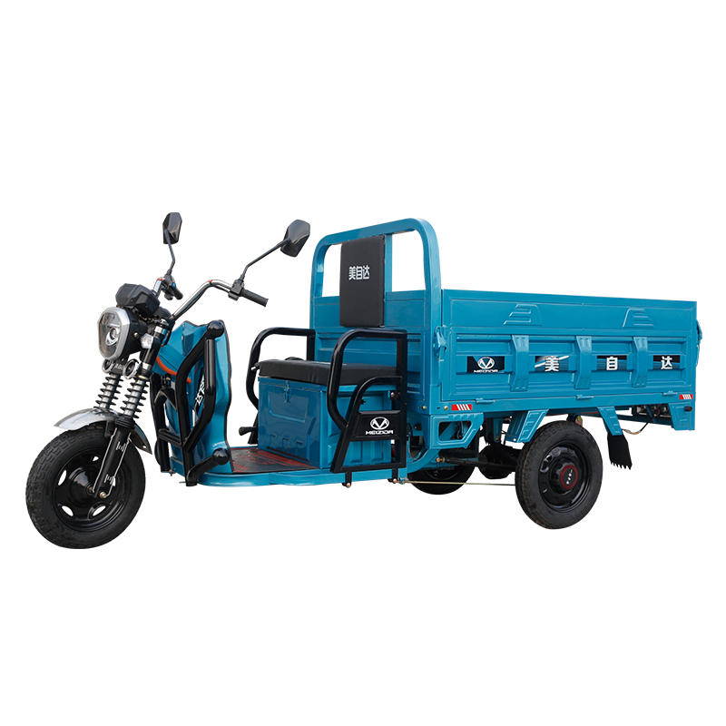 Three electric vehicles 02
